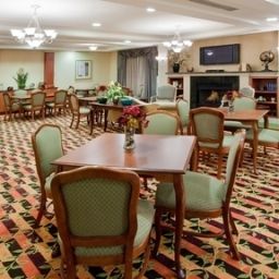 Restaurant Holiday Inn Express Hotel & Suites I-26 & US 29 AT WESTGATE MALL Fotos