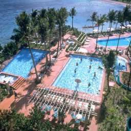 Basen Hilton Guam Resort  Spa Fotos