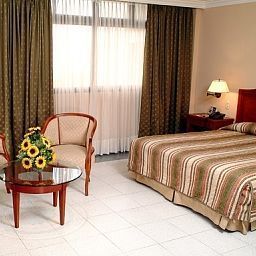 Room Puerta del Sol Fotos