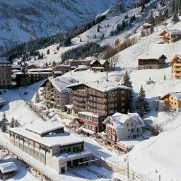 Vista exterior Eiger Swiss Quality Fotos