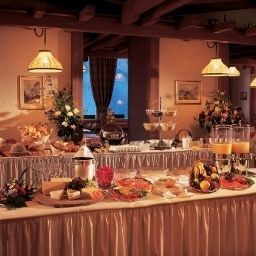 Buffet Eiger Swiss Quality Fotos