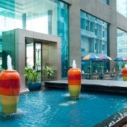 Widok zewnętrzny Windsor Suites Fotos