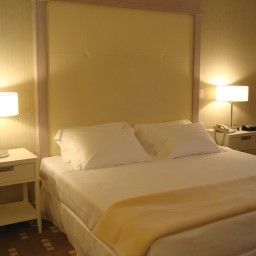Zimmer BRAZIL Crowne Plaza CURITIBA Fotos