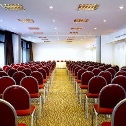 Sala de reuniones Four Points by Sheraton Montevideo Fotos