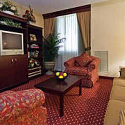 Suite Cleveland Marriott East Fotos