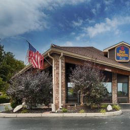 AmeriHost Inn Delaware Делввер 