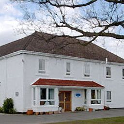 Gatwick White House Nr Gatwick Airport Horley