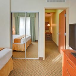 Suite Holiday Inn Express Hotel & Suites SOUTHFIELD - DETROIT Fotos