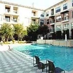 Pool Bridgestreet JeffersonNorthEnd Fotos