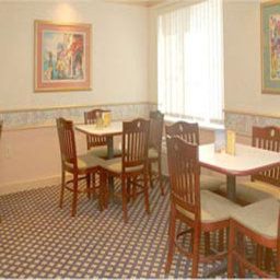 Restaurant La Quinta Inn & Suites Naples East (I75) Fotos