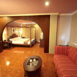 Camera BEST WESTERN Hotel La Corona Manila Fotos