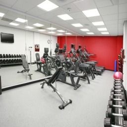 Wellness/Fitness Crowne Plaza Suites ARLINGTON - BALLPARK - STADIUM Fotos