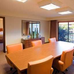 Suite DoubleTree by Hilton Ontario Airport Fotos