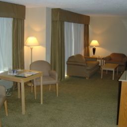 Suite Holiday Inn Express Hotel & Suites RALEIGH NORTH - WAKE FOREST Fotos