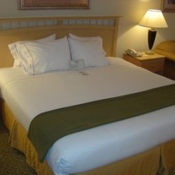 Room Holiday Inn Express Hotel & Suites RALEIGH NORTH - WAKE FOREST Fotos
