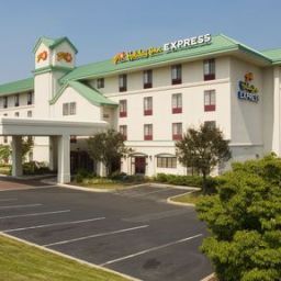 Vue extérieure Holiday Inn Express LANGHORNE-OXFORD VALLEY Fotos