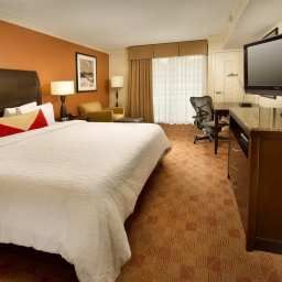 Pokój HILTON GARDEN INN CHATTANOOGA DOWNTOWN Fotos