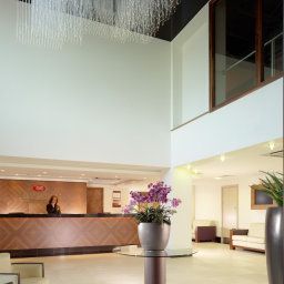 Hall Crowne Plaza LONDON - EALING Fotos