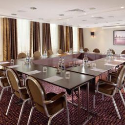 Conference room Crowne Plaza LONDON - EALING Fotos