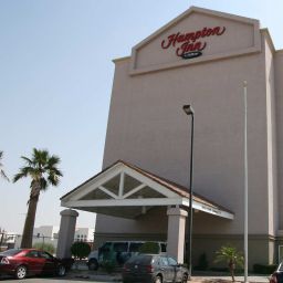 Exterior view Hampton Inn by Hilton TorreonAirport Galerias Fotos