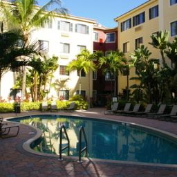 Бассейн Staybridge Suites NAPLES-GULF COAST Fotos