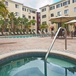 Бассейн Staybridge Suites NAPLES-GULF COAST Fotos
