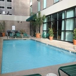 Piscine Staybridge Suites NEW ORLEANS FRENCH QTR/DWTN Fotos