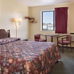Номер Super 8 Huntsville Alabama Fotos