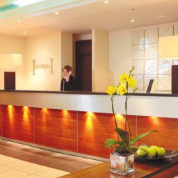 Hall DoubleTree by Hilton London Victoria Fotos