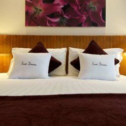 Zimmer DoubleTree by Hilton London Victoria Fotos