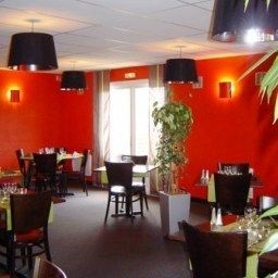 Exterior view Amarys Chateauroux INTER-HOTEL Fotos