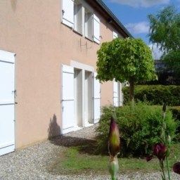 Exterior view Amarys Chateauroux INTER-HOTEL Fotos