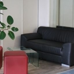 Vista all'interno Kyriad Nice Stade (ex Ouest Saint-Isidore) Fotos