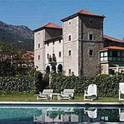 Außenansicht Torre de Ruesga Hotel - Palacio Fotos