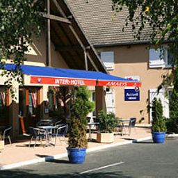Exterior view Amarys Chateauroux INTER-HOTEL Fotos