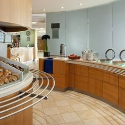 Restaurant Holiday Inn Express OXFORD - KASSAM STADIUM Fotos