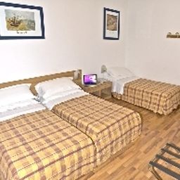  Nuovo Albergo Centro Fotos