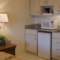 Zimmer Comfort Inn & Suites Airport North Fotos
