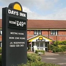 Exterior view Days Inn Michaelwood Gloucester Welcome Break Service Area Fotos