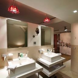 Salle de bains Kruisherenhotel Maastricht Fotos
