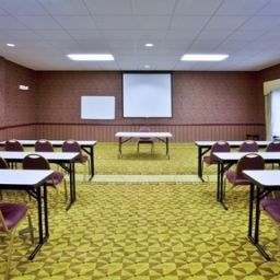 Salle de séminaires Holiday Inn Express Hotel & Suites ST. PETERSBURG NORTH (I-275) Fotos