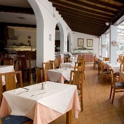 Breakfast room within restaurant Hi! Montemar Apartamentos Fotos
