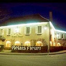 Вид Le Relais Fleuri Logis Fotos