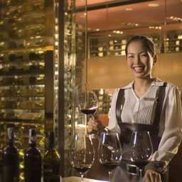 Ресторан Millennium Hilton Bangkok hotel Fotos