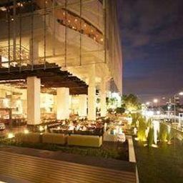 Ресторан Millennium Hilton Bangkok hotel Fotos