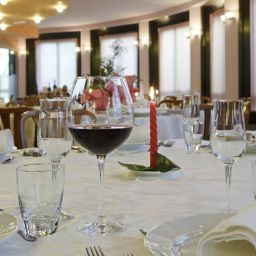 Frühstücksraum im Restaurant Sirena Fotos