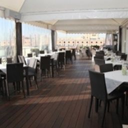 Sala colazione nel ristorante La Griffe Roma MGallery Collection Fotos
