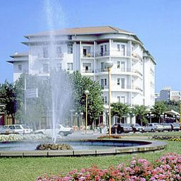 Vista exterior Lungomare Cervia Fotos