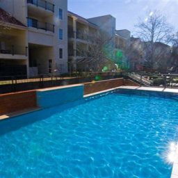 Piscine Bentley Suites Fotos