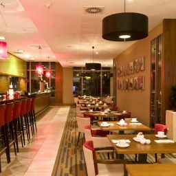 Breakfast room within restaurant Radisson Blu EU Fotos